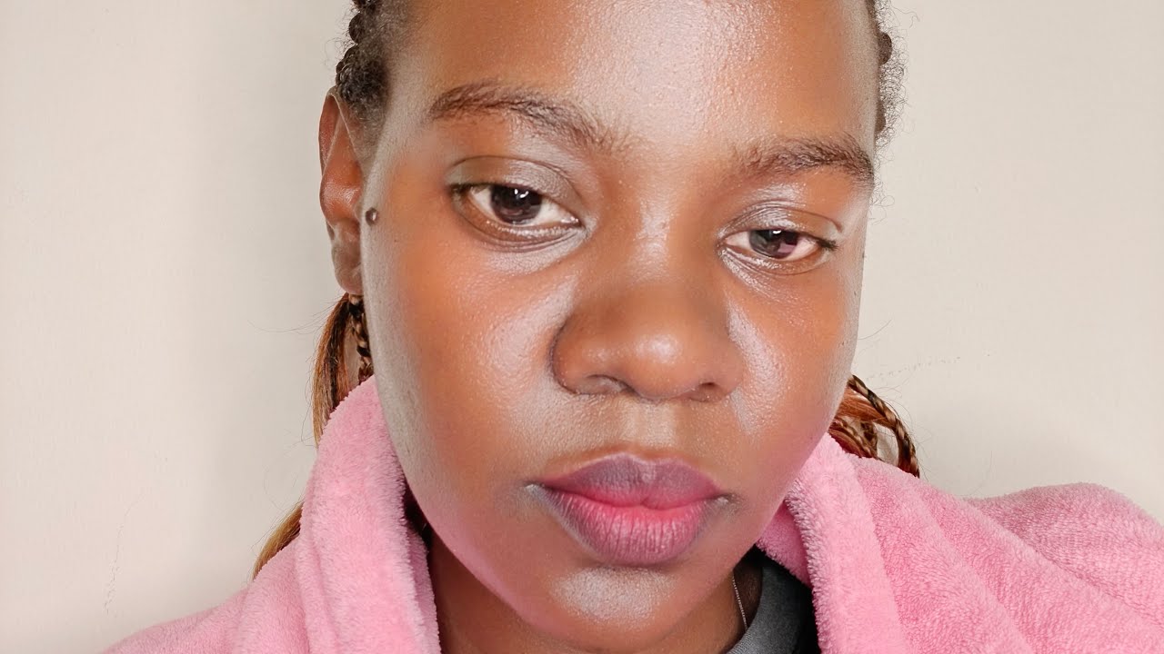 Obukodyo bwo kuzina obusanyusa abasajja mukwezina nakuzina nga embolo tegwa