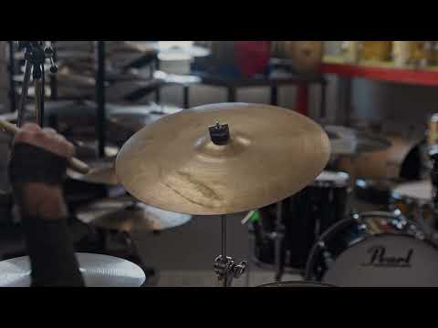 1960s Zildjian A 18" Crash Cymbal 1454g image 5