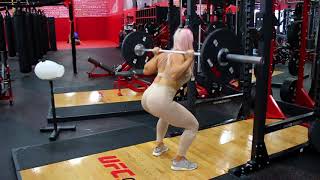 HOW TO PERFORM A BARBELL BACK SQUAT CORRECTLY!