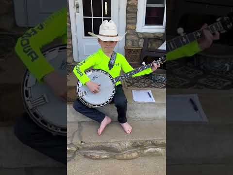 Somebody get this kid on the Opry! | Bluegrass Life