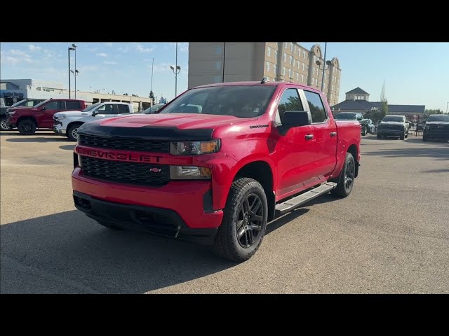 2021 Chevrolet Silverado 1500 CREW 5.3L | 20 INCH BLACK ALLOYS | in Cars & Trucks in Edmonton