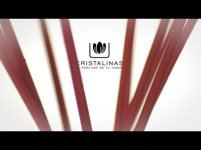 Vídeo relacionado con CRISTALINAS. Ambientador & Absorbe Olor Mikado para Mascotas. 0% Alcohol. Mas de 4 semanas de duración. Aroma Limpio. (2x30ml)