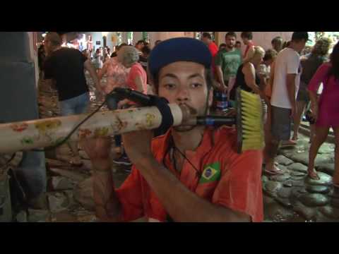 Artista de rua em Paraty