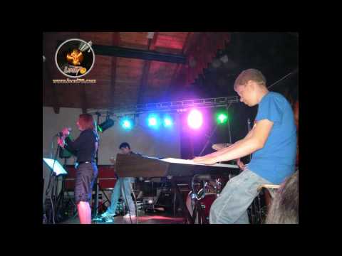 Vorrei la Pelle Nera - Nino Ferrer (Cover by Loud70 - Party Band 100% Live Music)