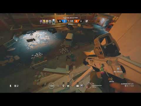 Cheeky spot on consulate