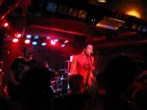 RENTOKILL - STEP OVER THE WALL (Live @ Dynamo Zürich 2.12.2009)