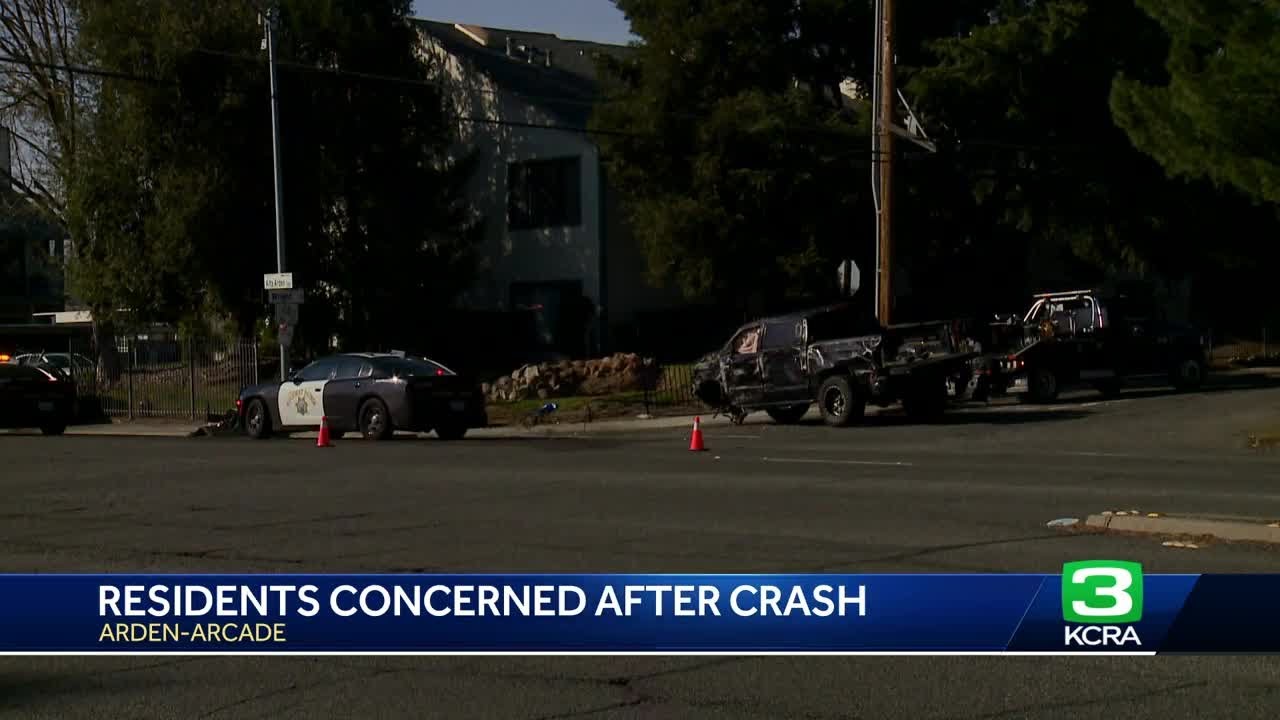 2 women hurt in Sacramento County crash after driver runs stop sign