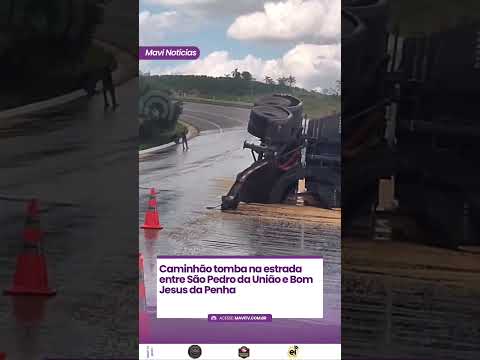 Caminhão tomba na estrada entre São Pedro da União e Bom Jesus da Penha