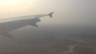 preview picture of video 'Aterrizando en el Aeropuerto Ernesto Cortissoz de la ciudad de Barranquilla'