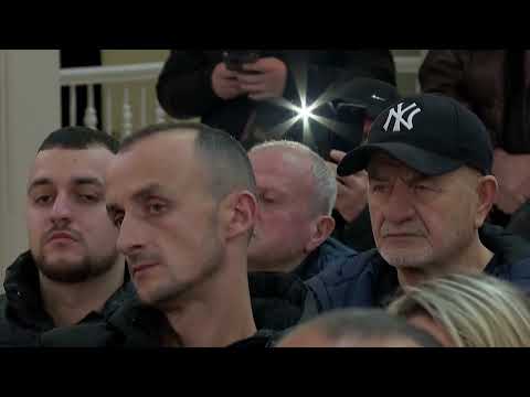 Top Channel/ “Gabuam me skemat piramidale”, Berisha nga Kombinati: Rama rrëzohet vetëm me protesta