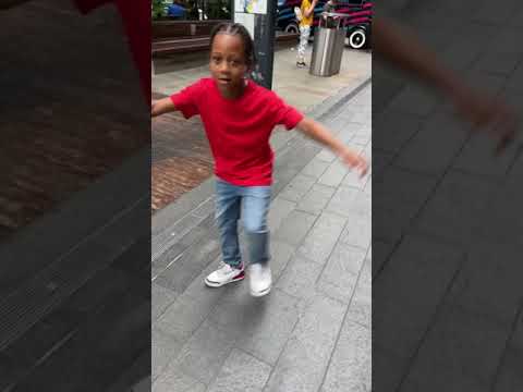 100K Sub special ! Sturdy with the guys