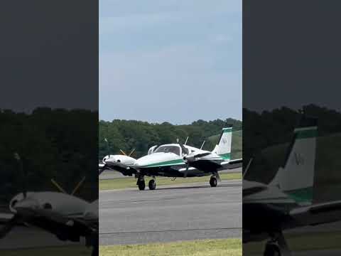 Piper Seneca at Cape May Airport