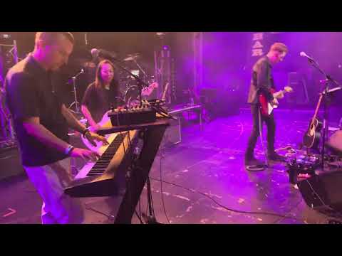 Play Video Youtube Video