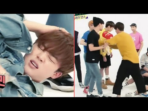 Taehyung getting angry when Jhope hits Jimin with the hammer