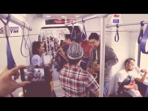 Akustik @ KTMB (Menjelang Hari Raya)