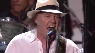 Neil Young & Crazy Horse   I Saw Her Standing There HD