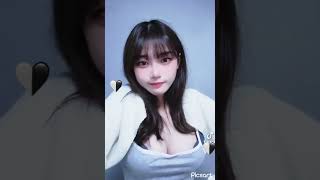 白くて大きくて綺麗な美女