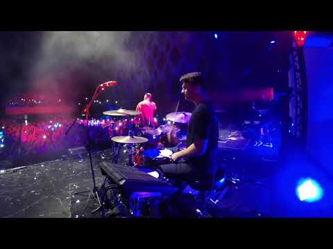 Video: Sleepwalker - Logan Henderson (Live in Mexico City)