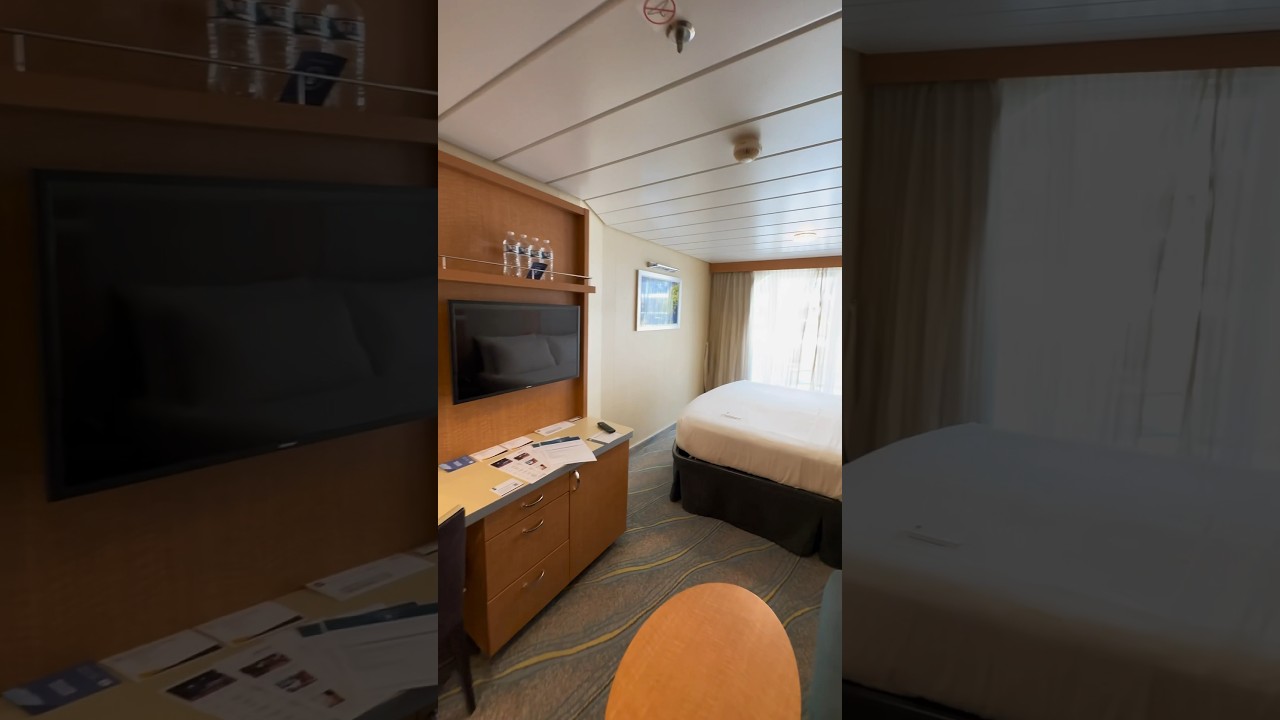 Oasis of the Seas - Cabin 10723 - Video 3