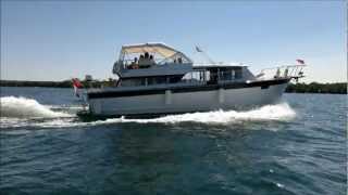 1967 Chris Craft Cavalier FUGITIVE Cruising