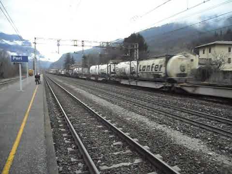 04.04.2018. TRENO MERCI CON E412 MIR IN TRANSITO A PERI (VR).