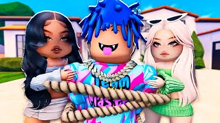 CREEPY GIRLS KIDNAP ME On SNAPCHAT.. (Brookhaven RP🏡)