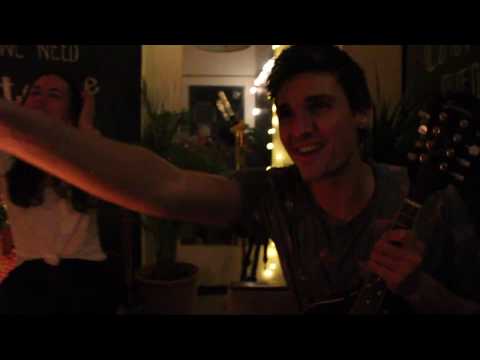 "La Vialla" - Graham Candy, Yann Lauren, D.Boom (Lyric Video)