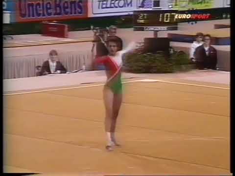 AA 1991 European Cup   Andrea Molnar HUN FX 9 787