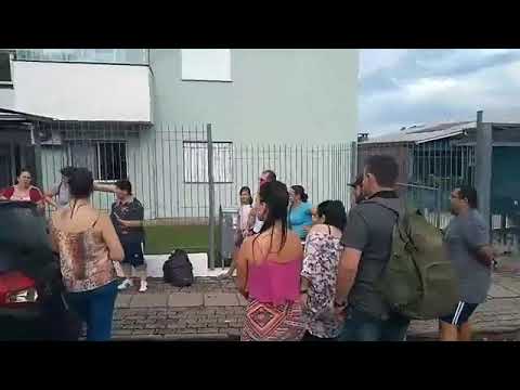 Prédio corre risco de desabamento em Bento Gonçalves