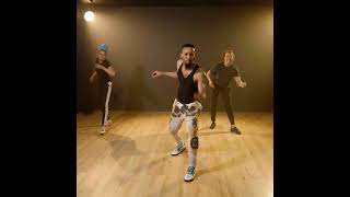 Download lagu 'Earth and Wind and Fire Let's Groove' Free Tutorial Available richandgroovy.com| Beginner #tutorial mp3