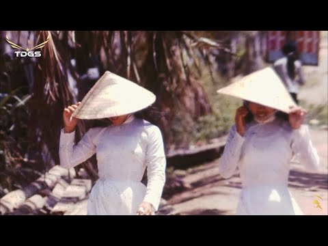 Chiếc áo dài quê hương - Mạnh Đình