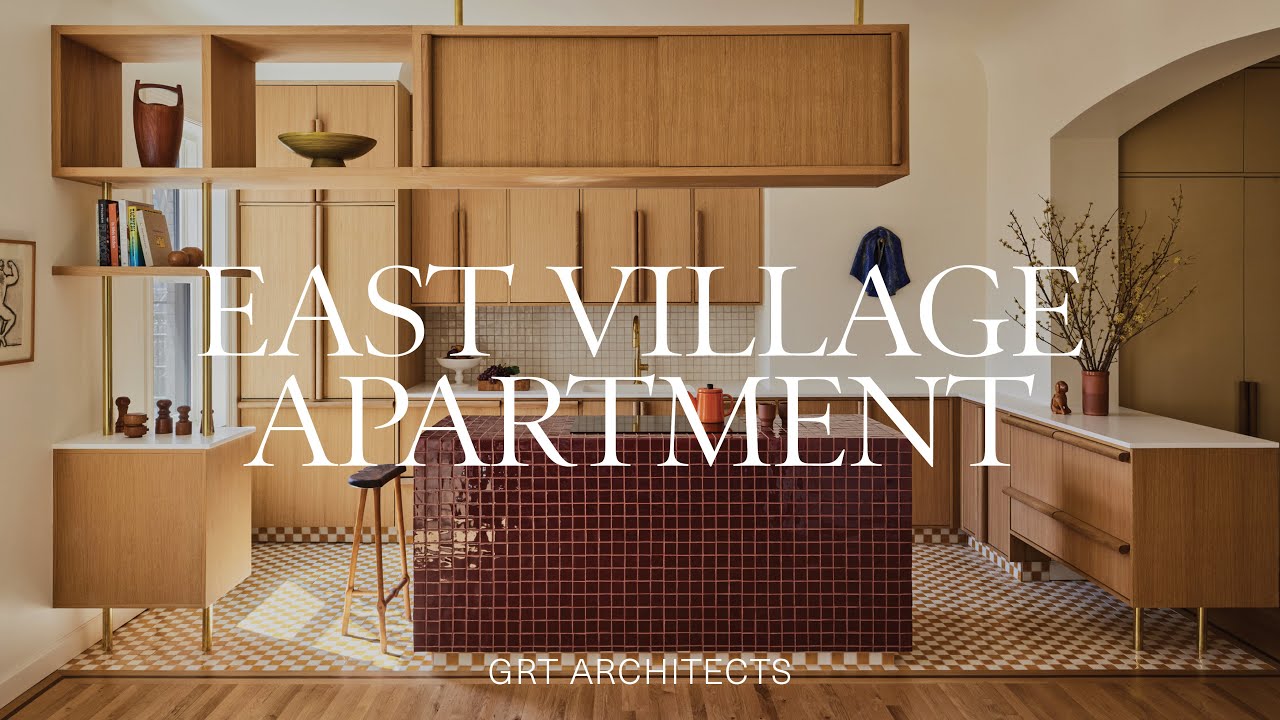 Architect Redesigns A New York Apartment Originally Built in 1902 (House Tour)