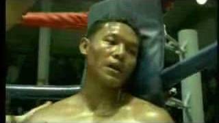 Funny Thai ad : โฆษณาฮอลล์ video thumbnail