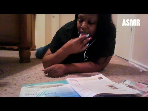 ASMR| No Talking| Relaxing Page Turning| Middle Finger and Thumb Licking