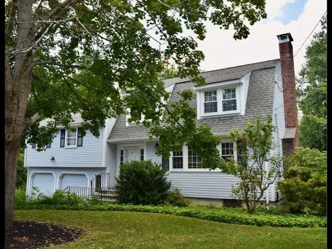 5 Plymouth Road Winchester, MA - Lovely Mid-Century