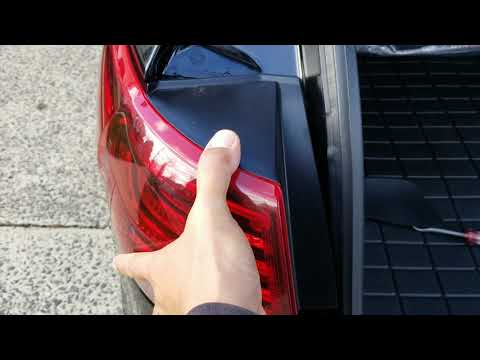 How to remove 2019-2020 Kia Sorento Taillight.