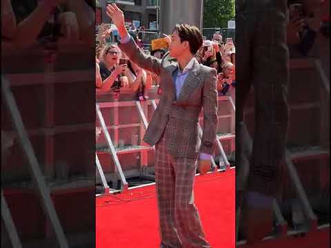 [K-pop Italy] Hallyupopfest 2022 London Red Carpet ft. KAI, SF9, Kep1er, ONEUS, Hwasa, ASTRO ...