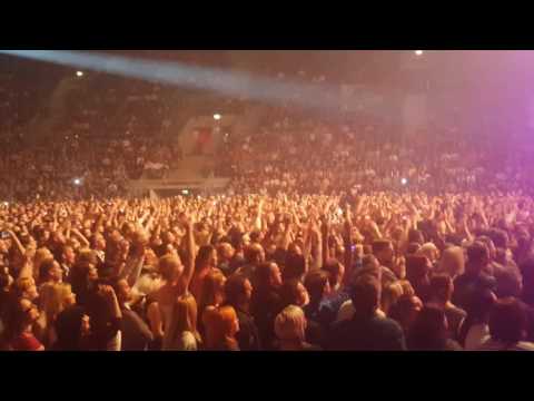 Elan - zalubil sa chlapec (koncert bratislava zivych nas nedostanu