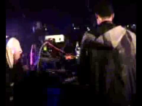 Jungle Drummer vs DJ FU @ global gathering 2007