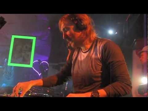 David Guetta Live - Snoop Dogg ft David Guetta - Sweat