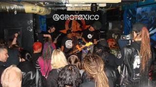 Agrotoxico - Quem Podera Ficar De Pe