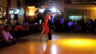 Ozgur El turquito Demir y Cecilia Berra una Milonga en Milonga 10 (Buenos Aires)