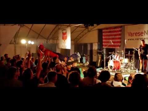 Il concerto dei Pay ad Anche IO, la festa di VareseNews