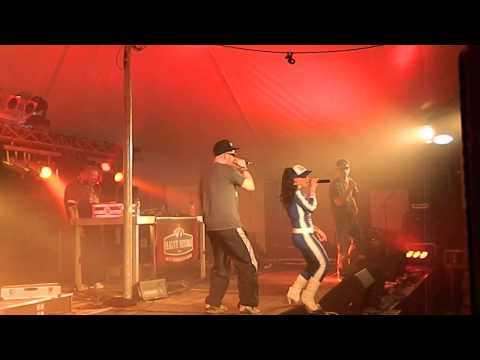 Slongsdievanongs  (ft. halve neuro)@Festiveuzzel 2012