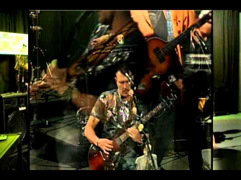 official U BLOW MY LUV footage from metro talent telivision show.wmv