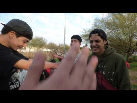 Dask & Moe VS Epty & Monea en el pasto