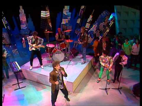 TOPPOP: Het Goede Doel - Ik Dans, Dus Ik Besta