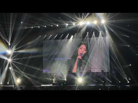 181215 IU 10th Anni Tour Concert "dlwlrma" in Singapore - Heart #IUinSG