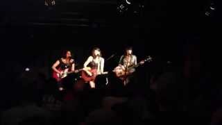 Puss 'n Boots- Leaving London