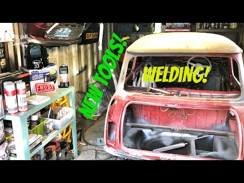 INNER PANELS GET WELDED - 89 CLASSIC MINI RESTORATION
